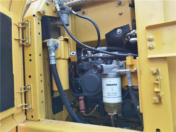 纯进口小松PC120-8二手挖机出售液压泵