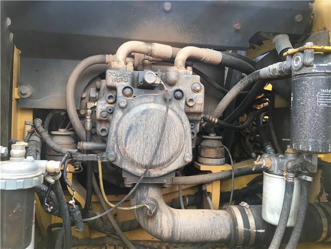 二手小松160挖掘機液壓泵